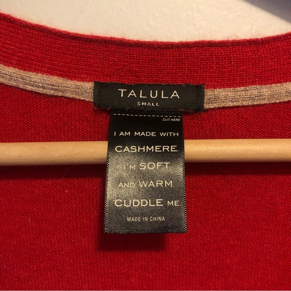 NWOT Red Talula Cashmere Button Cardigan Size S - Picture 3 of 5